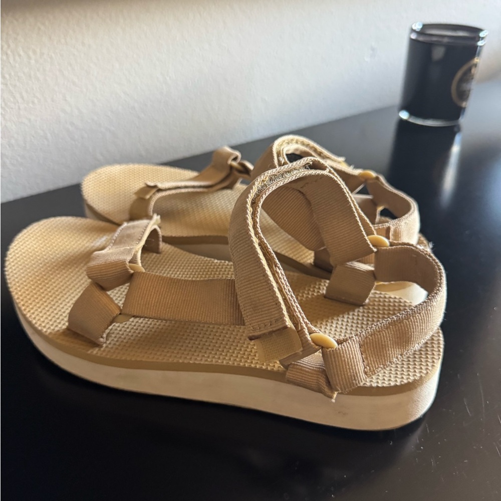 Teva Women's Sandals in Tan
